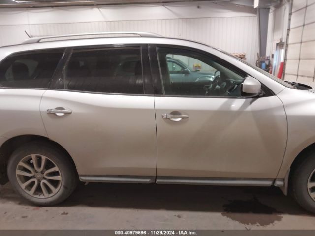 5N1AR2MM6GC656825 Nissan Pathfinder Sv