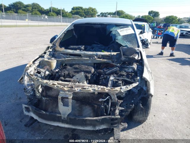 1G1ZB5ST8LF121164 Chevrolet Malibu Fwd Ls