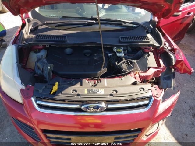 1FMCU0J9XEUA61432 Ford Escape Titanium