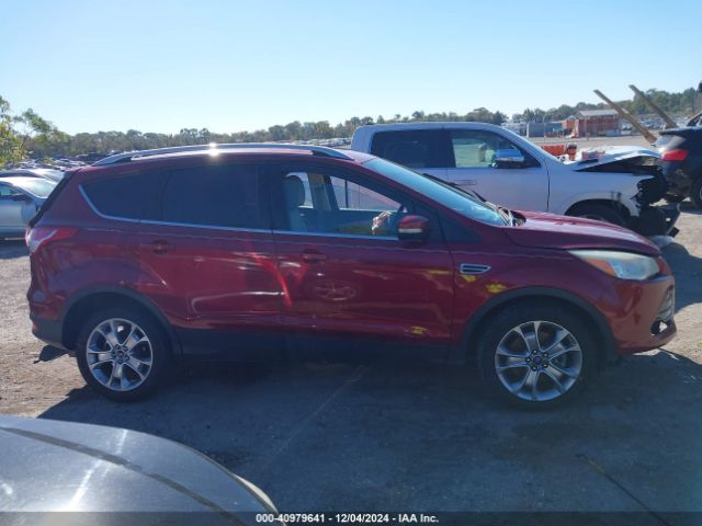 1FMCU0J9XEUA61432 Ford Escape Titanium
