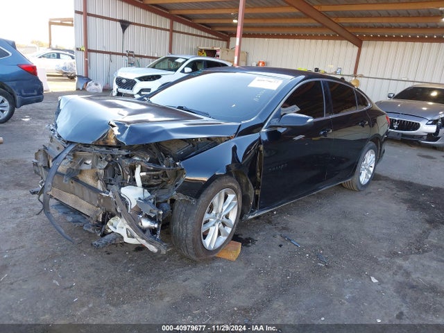 Chevrolet MALIBU LT 2018 1G1ZD5ST5JF178185 Image 2