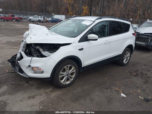 Ford ESCAPE SE 2018 1FMCU9GD9JUA46513 Image 2