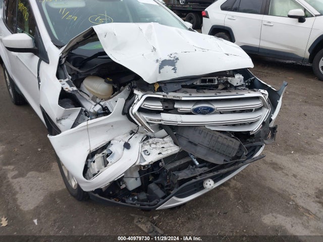Ford ESCAPE SE 2018 1FMCU9GD9JUA46513 Image 6