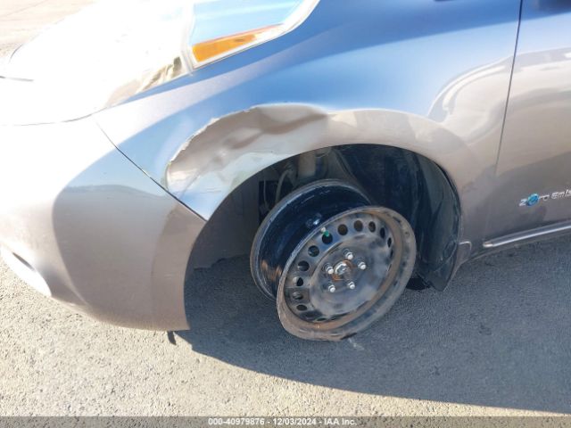1N4AZ0CP7FC323560 Nissan LEAF S