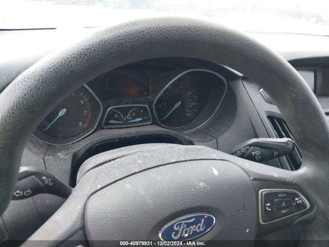 Ford FOCUS SE 2017 1FADP3K29HL216121 Image 15