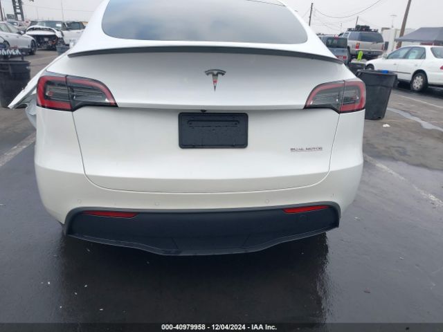 7SAYGDEF8NF350491 Tesla Model Y Performance Dual Motor All-wheel Drive