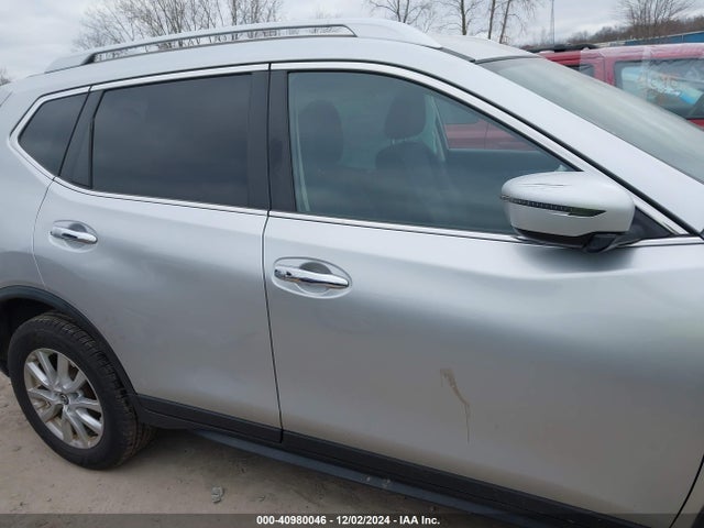 Nissan ROGUE SV 2017 JN8AT2MV2HW252522 Image 13