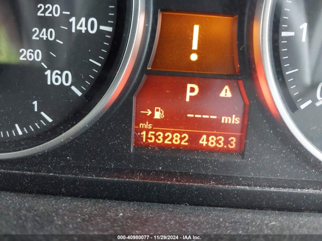 WBAVM1C56FV318303 BMW X1 Sdrive28i