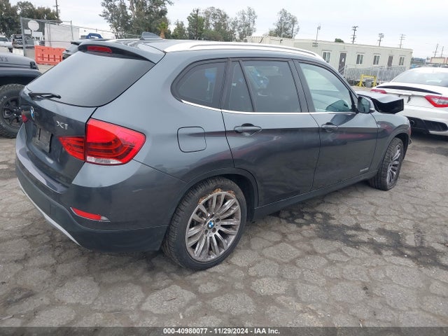 WBAVM1C56FV318303 BMW X1 Sdrive28i