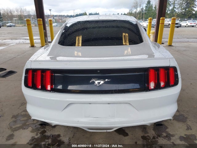 Ford Mustang 2017 1FA6P8TH9H5333856 Image 29