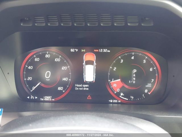 YV4A22PK3G1085984 Volvo Xc90 T6 Momentum