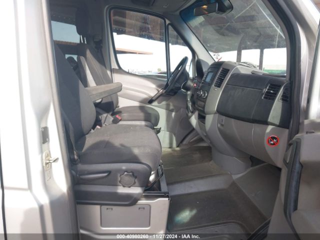 WDZPE7DC5FP111284 Mercedes-Benz Sprinter 2500 Normal Roof