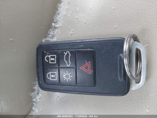 2016 VOLVO V60 YV140MEK9G1301156 Photo 10