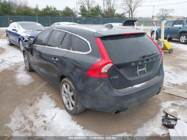 2016 VOLVO V60 YV140MEK9G1301156 Photo 2