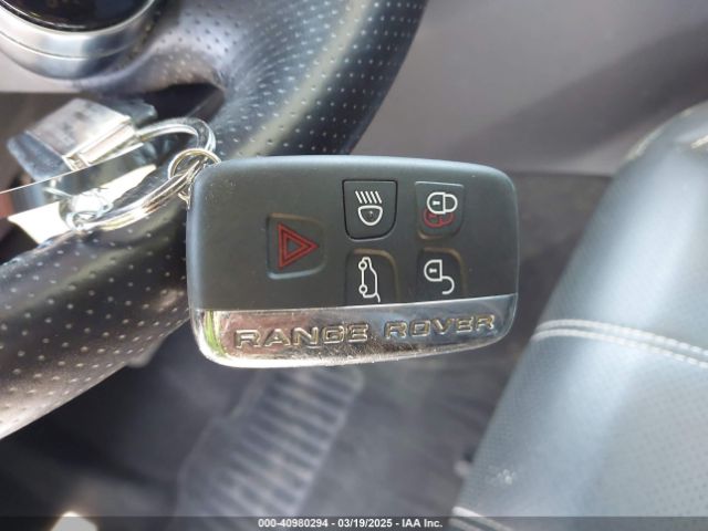 SALYB2EX7LA259607 Land Rover Range Rover Velar P250 S