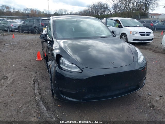 2021 TESLA MODEL Y 5YJYGDEE3MF297248 Photo 9