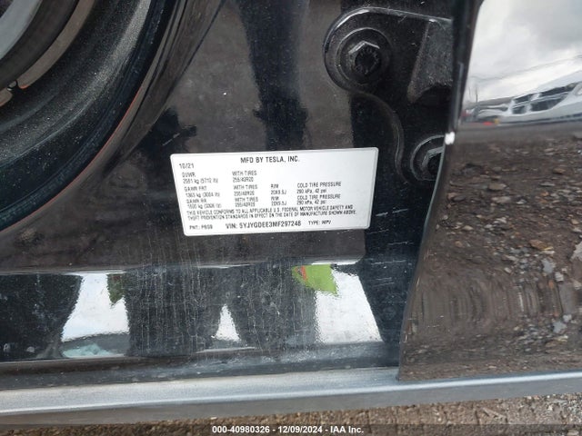 2021 TESLA MODEL Y 5YJYGDEE3MF297248 Photo 8
