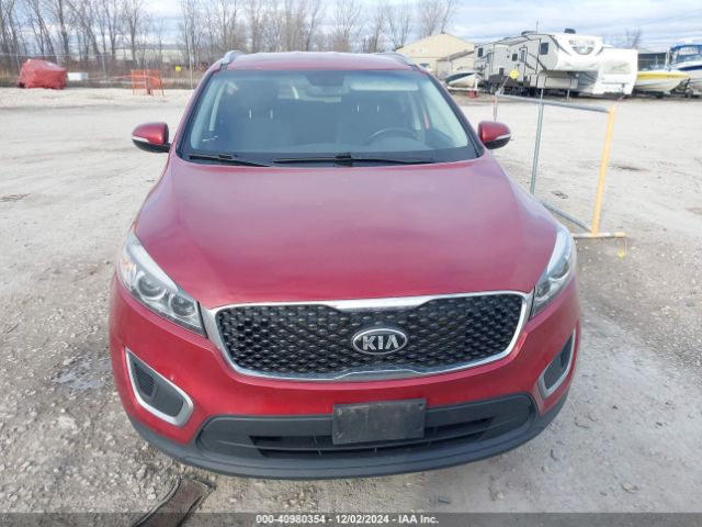 5XYPGDA31GG158734 KIA Sorento 2.4l Lx