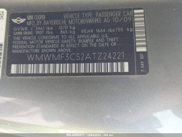 2010 MINI COOPER WMWMF3C52ATZ24221 Photo 8