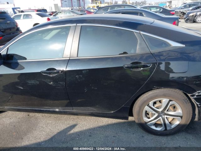2HGFC2F52JH530579 Honda Civic Lx
