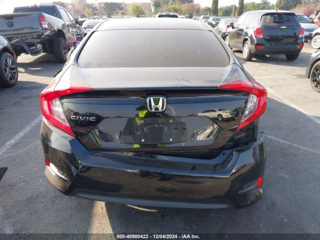 2HGFC2F52JH530579 Honda Civic Lx