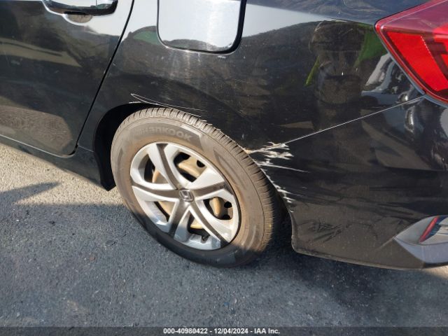 2HGFC2F52JH530579 Honda Civic Lx