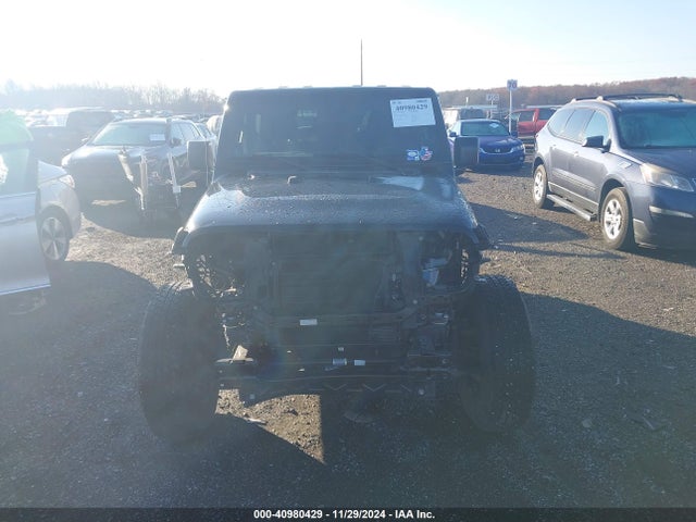 1C4HJXAG6MW669297 Jeep Wrangler Sport S 4x4