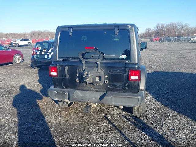 1C4HJXAG6MW669297 Jeep Wrangler Sport S 4x4