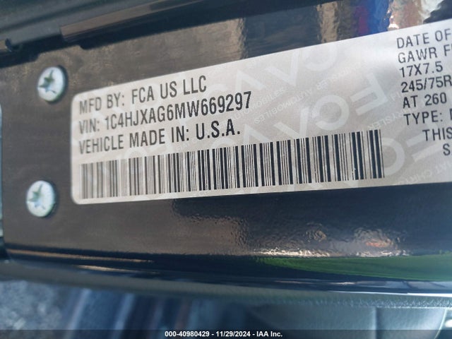 1C4HJXAG6MW669297 Jeep Wrangler Sport S 4x4