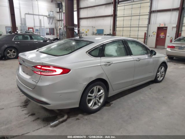 3FA6P0LU0JR151660 Ford Fusion Hybrid Se