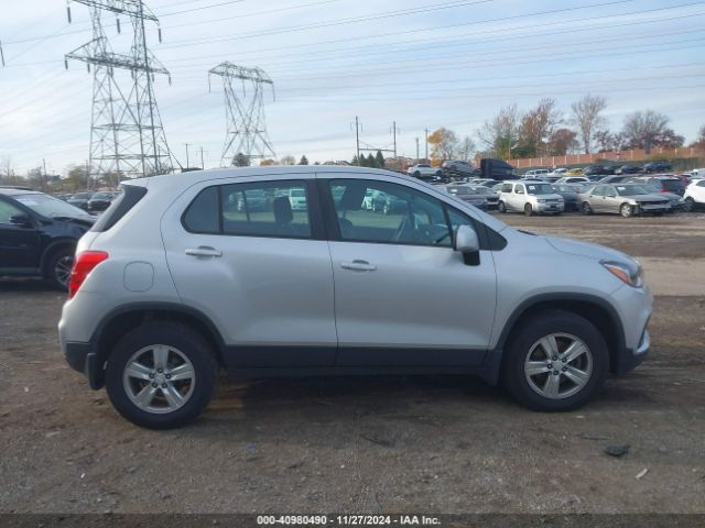 3GNCJNSB4JL380395 Chevrolet TRAX LS
