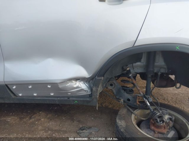 3GNCJNSB4JL380395 Chevrolet TRAX LS