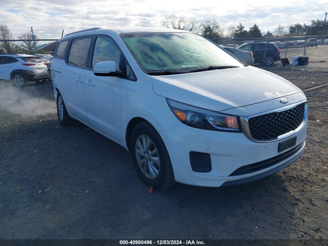 KIA SEDONA LX 2017 KNDMB5C15H6335664 Image 1