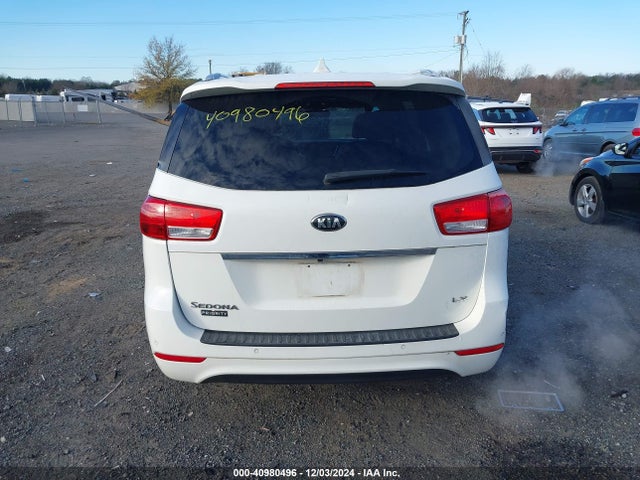KIA SEDONA LX 2017 KNDMB5C15H6335664 Image 16