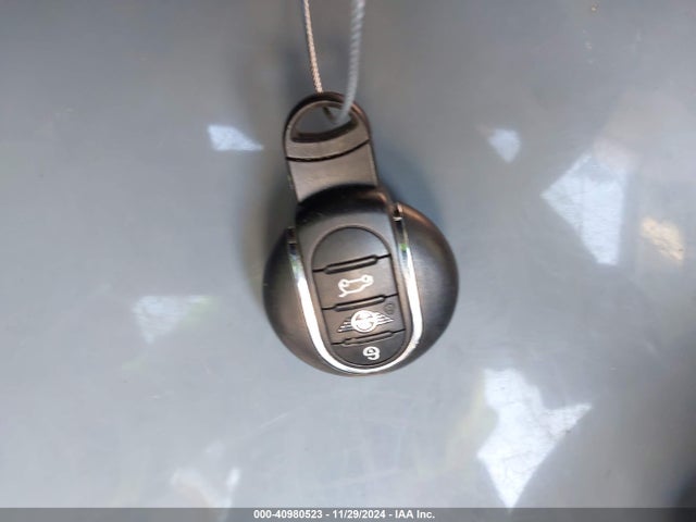 2019 MINI HARDTOP 4 DOOR WMWXU3C5XK2L07448 Photo 10