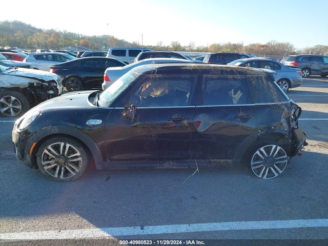 WMWXU3C5XK2L07448 Mini Hardtop 4 Door Cooper S