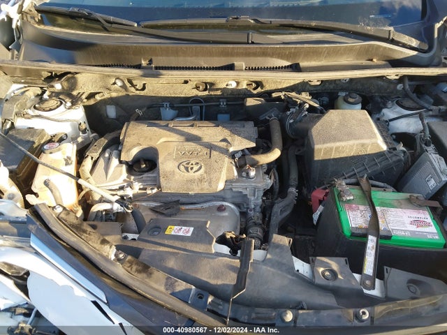Toyota RAV4 LE 2018 JTMBFREV8JJ227299 Image 10