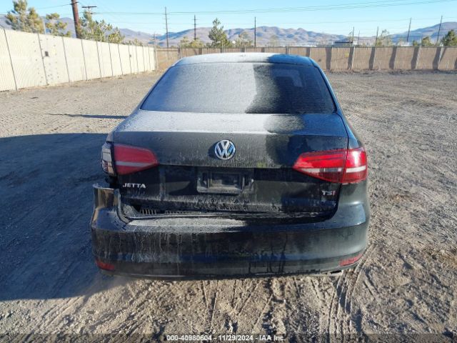 3VW2B7AJ5JM224525 Volkswagen Jetta 1.4t S