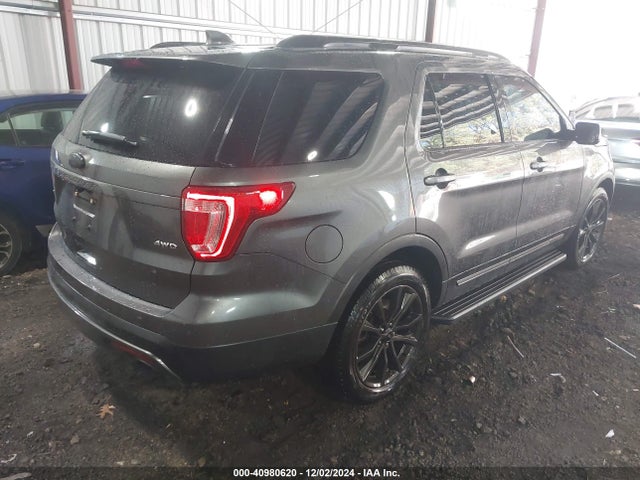 Ford EXPLORER XLT 2017 1FM5K8D8XHGC75291 Image 4