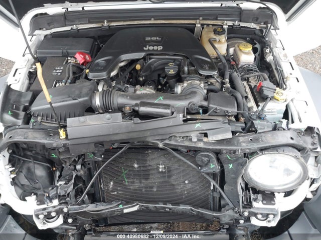 1C4HJXDG2LW187890 Jeep Wrangler Unlimited Sport Altitude 4x4