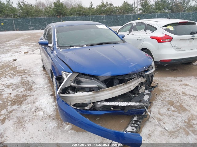 Chrysler 200 Limited 2015 1C3CCCAB1FN532962 главное изображение