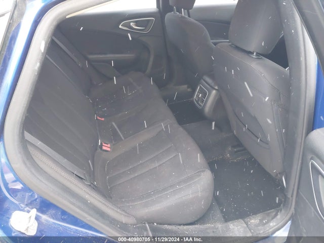 Chrysler 200 Limited 2015 1C3CCCAB1FN532962 Image 8