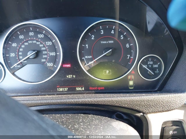 BMW 335i Xdrive 2015 WBA3B9C54FF589964 Image 16
