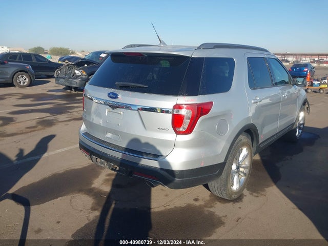 Ford EXPLORER XLT 2018 1FM5K8D8XJGB84933 Image 4
