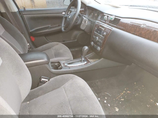 2G1WB5E35F1132164 Chevrolet Impala Limited Lt