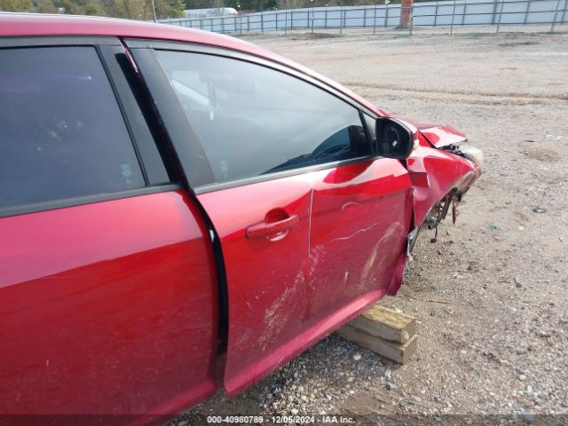 1FADP3FE6GL208688 Ford FOCUS SE