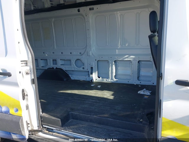 Ford Transit-350 Cargo Van 2022 1FTBW3X81NKA67853 Image 17