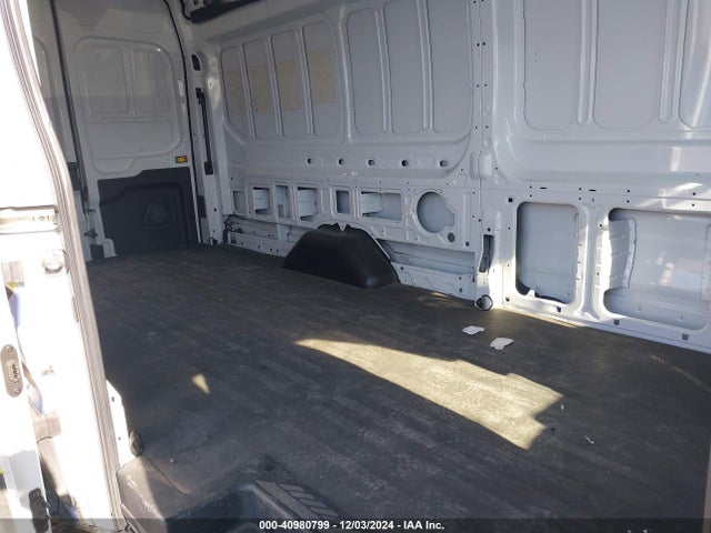 Ford Transit-350 Cargo Van 2022 1FTBW3X81NKA67853 Image 8
