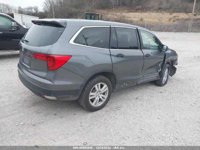 Honda PILOT LX 2017 5FNYF5H16HB003039 Image 4