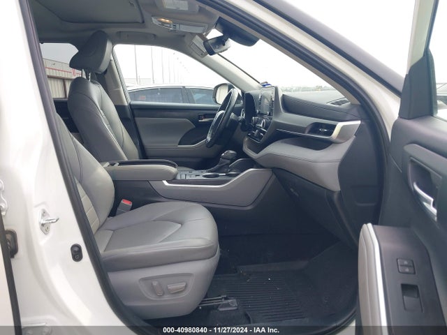 Toyota Highlander Xle 2020 5TDGZRAH4LS505263 Image 5